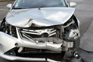 Feu arriere secondaire droit (feux) TOYOTA AVENSIS 3