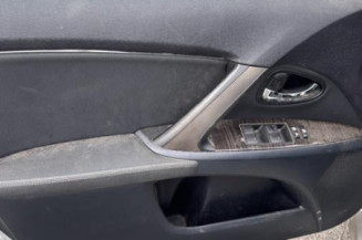 Feu arriere secondaire gauche (feux) TOYOTA AVENSIS 3