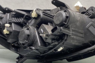 Optique avant principal gauche (feux)(phare) OPEL MOKKA 1