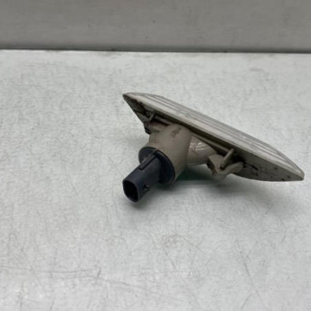 Repetiteur clignotant avant gauche (Feux) OPEL MOKKA 1