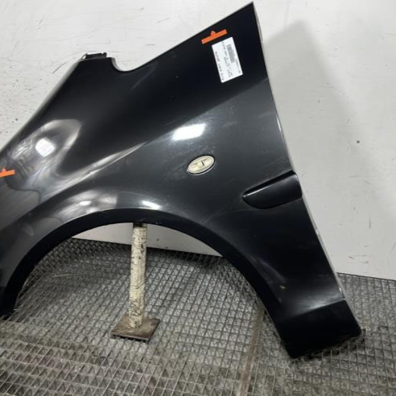 Aile avant gauche PEUGEOT 1007 Photo n°5