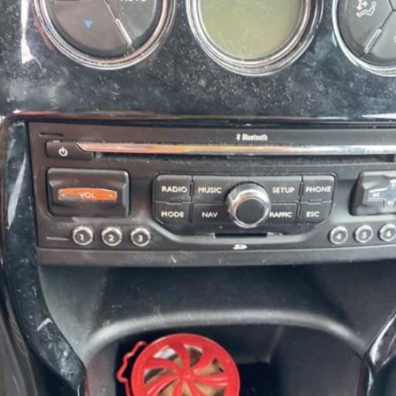 Pare choc arriere CITROEN DS3 Photo n°13