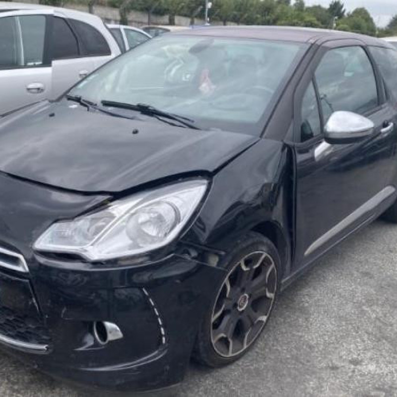 Pare choc arriere CITROEN DS3 Photo n°15