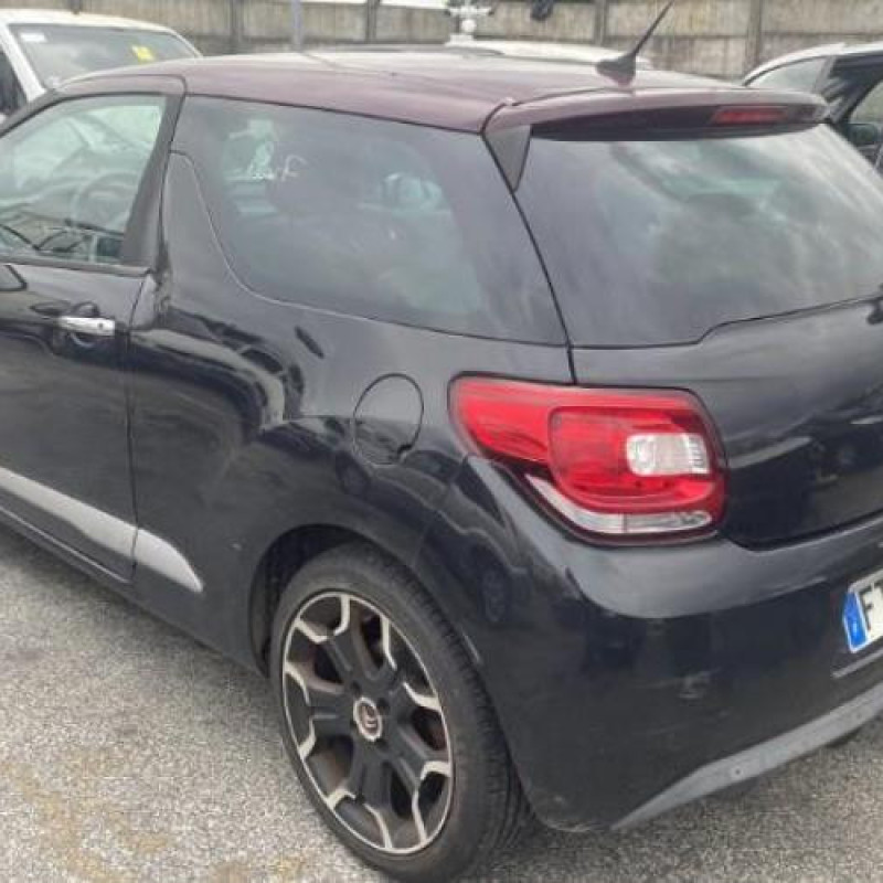 Pare choc arriere CITROEN DS3 Photo n°16