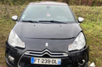 Pare choc arriere CITROEN DS3