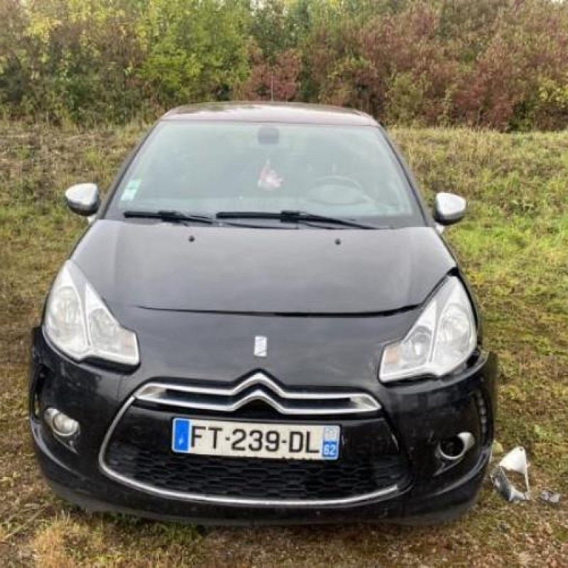 Pare choc arriere CITROEN DS3 Photo n°19