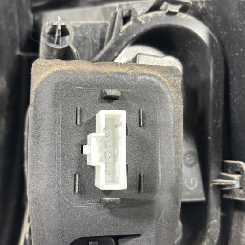 Feu arriere principal gauche (feux) CITROEN C3 2 Photo n°3