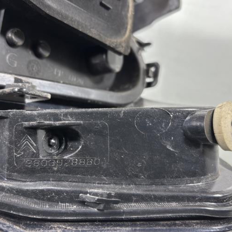 Feu arriere principal gauche (feux) CITROEN C3 2 Photo n°4