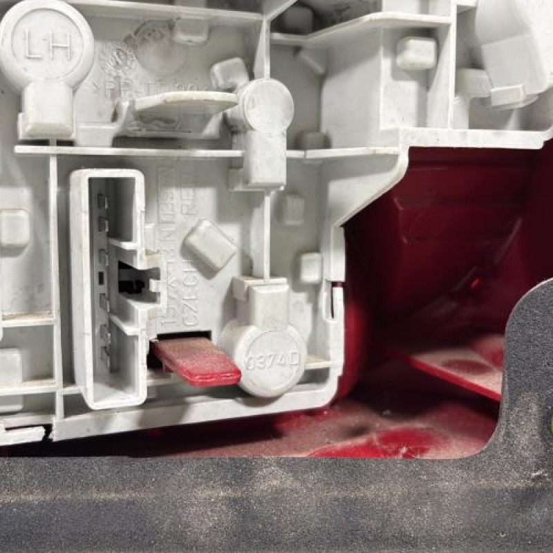 Feu arriere principal gauche (feux) FORD MONDEO 2 Photo n°3