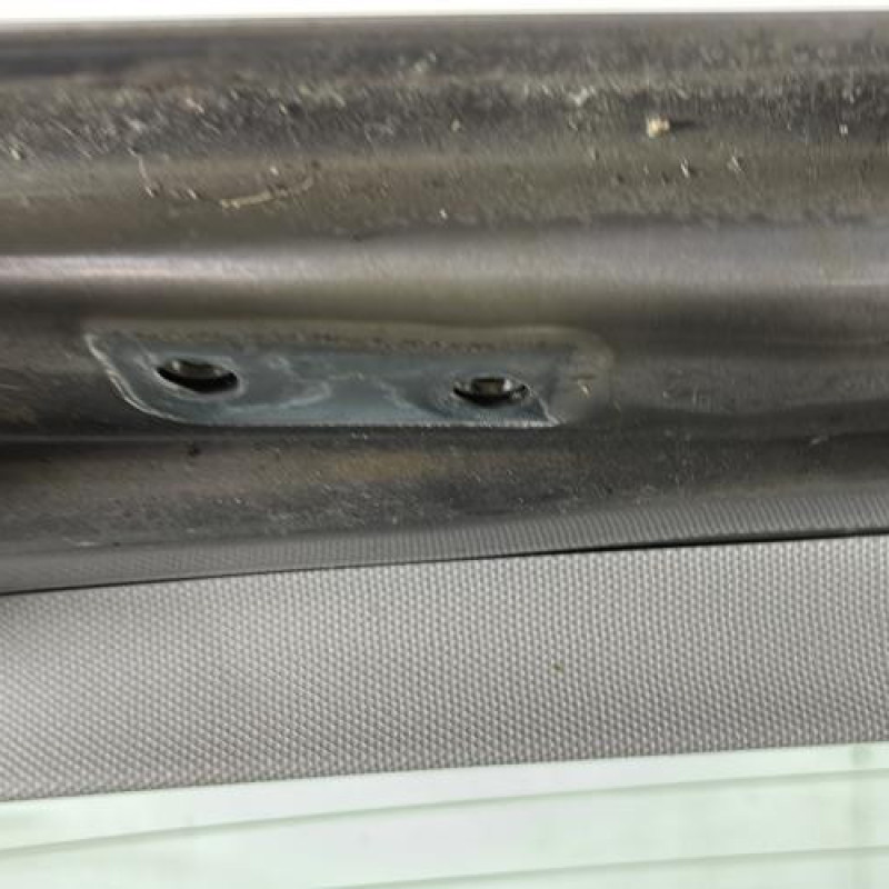 Malle/Hayon arriere MERCEDES CLASSE A 169 Photo n°8