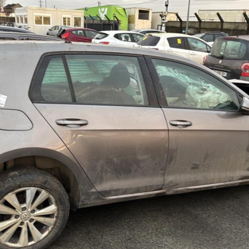 Feu arriere principal droit (feux) VOLKSWAGEN GOLF 7 Photo n°11