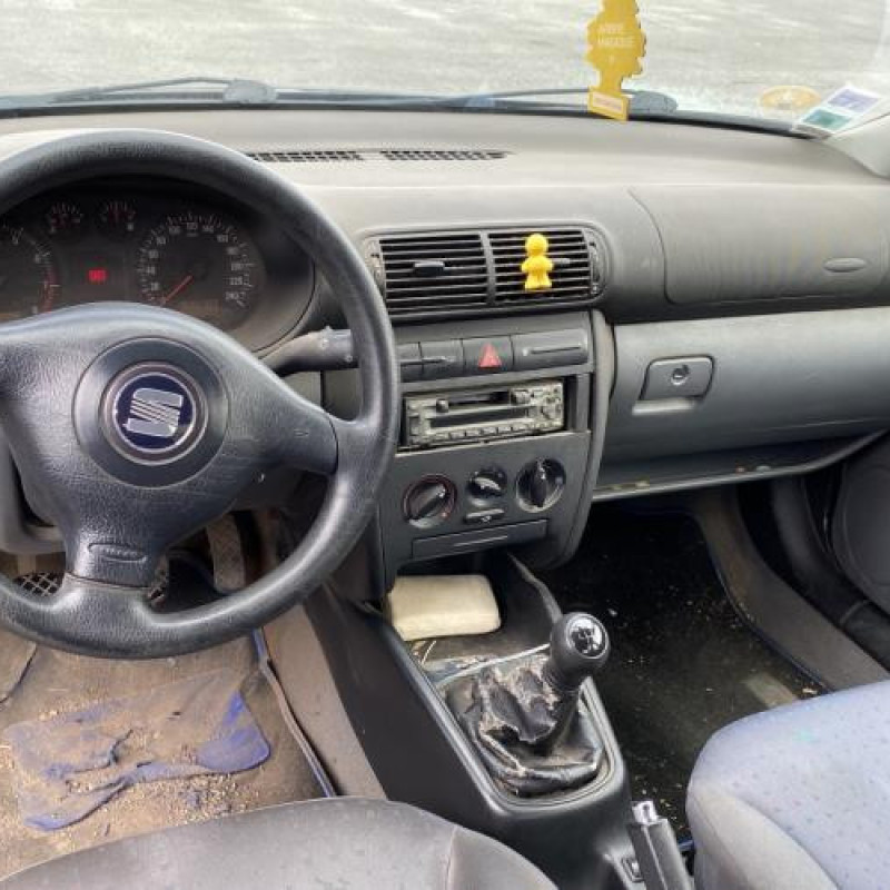 Optique avant principal gauche (feux)(phare) SEAT TOLEDO 2 Photo n°20