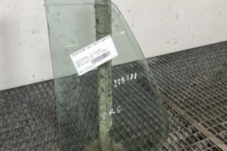 Custode arriere gauche (porte) VOLKSWAGEN GOLF 4