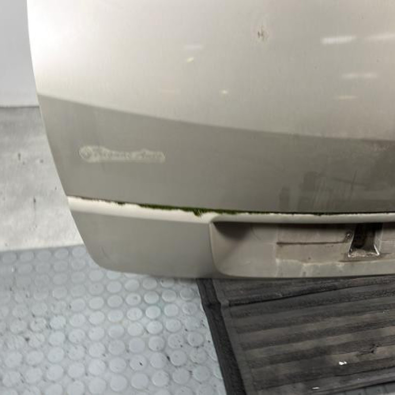 Malle/Hayon arriere RENAULT SCENIC 2 Photo n°7