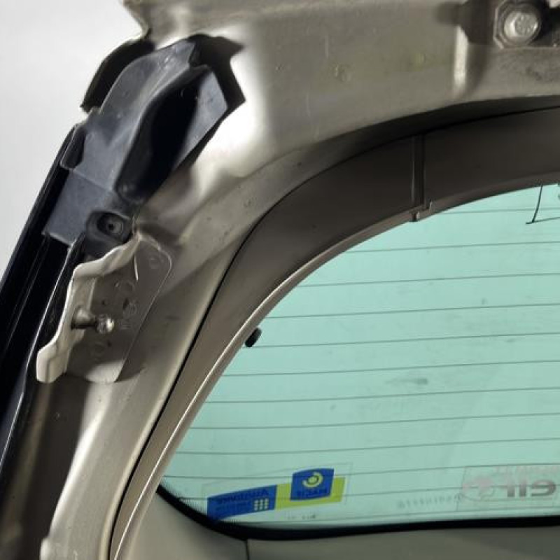 Malle/Hayon arriere RENAULT SCENIC 2 Photo n°9