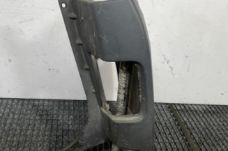 Crosse arriere droit RENAULT TRAFIC 2