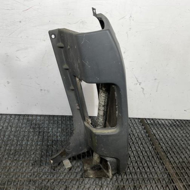 Crosse arriere droit RENAULT TRAFIC 2 Photo n°2