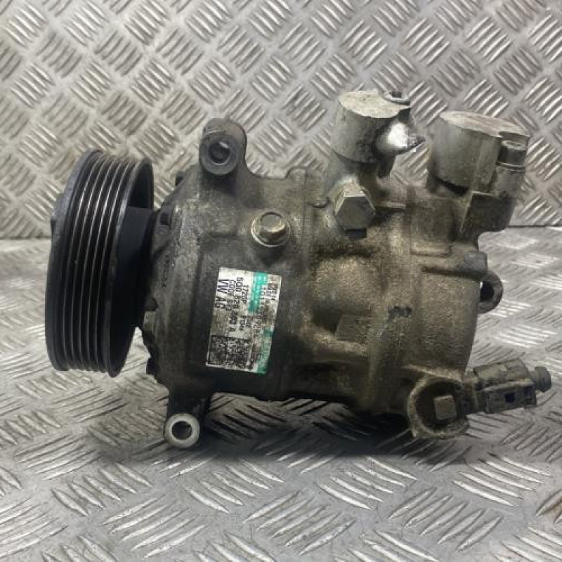 Compresseur clim SEAT TOLEDO 4 Photo n°2