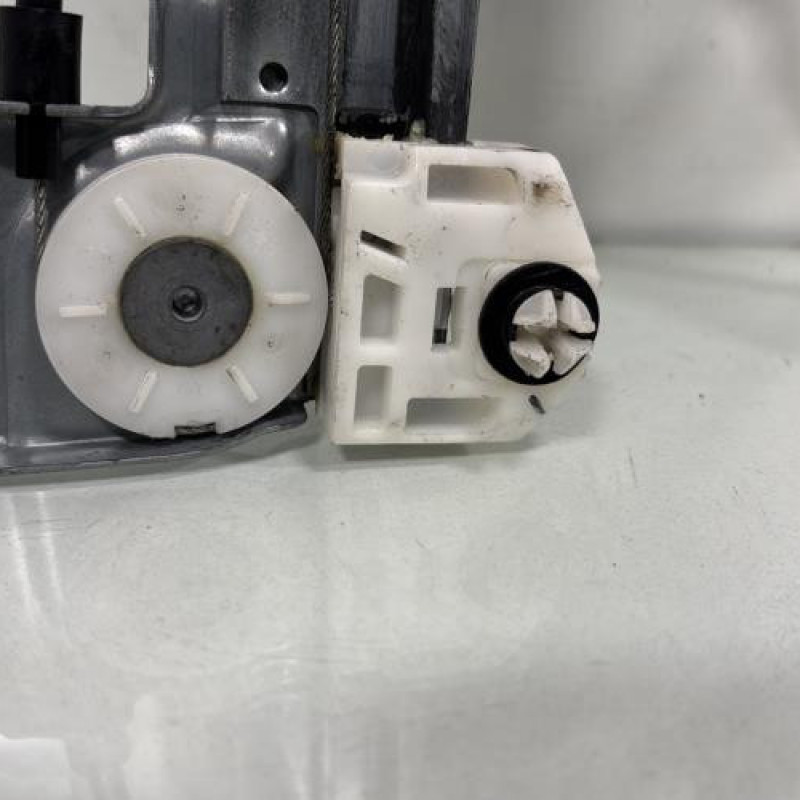 Leve vitre electrique avant droit RENAULT KANGOO 2 Photo n°2