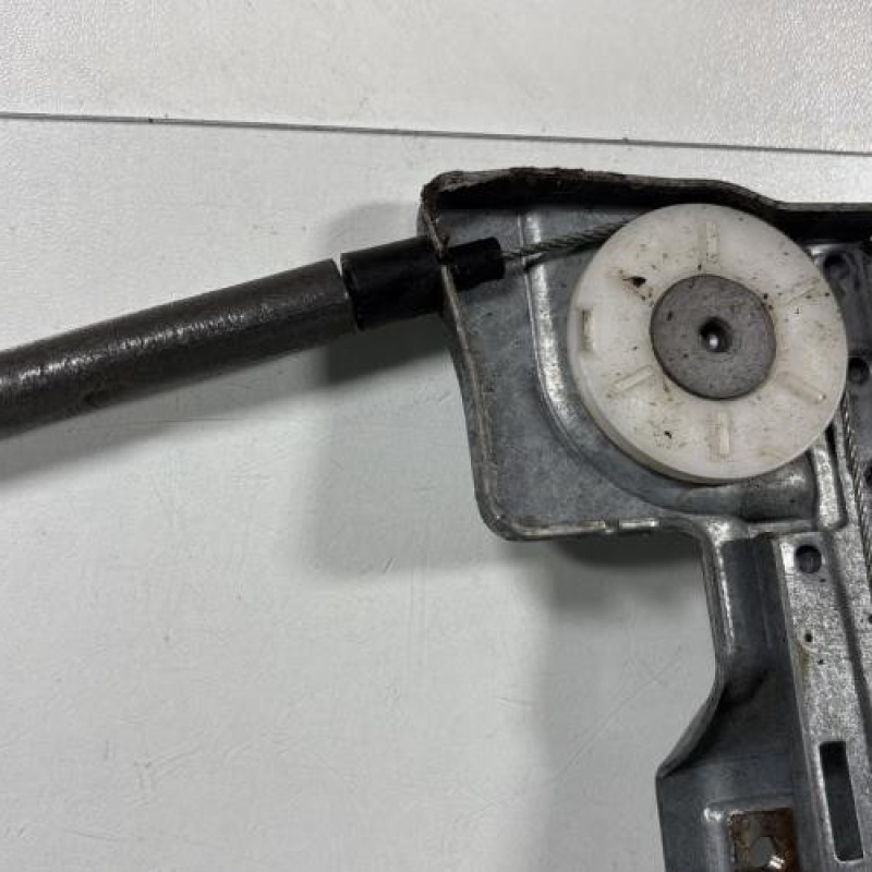 Leve vitre electrique avant droit RENAULT KANGOO 2 Photo n°4