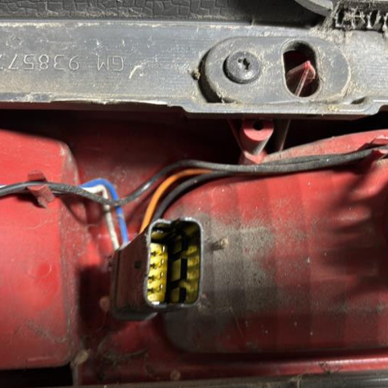 Feu arriere principal gauche (feux) RENAULT TRAFIC 2 Photo n°2