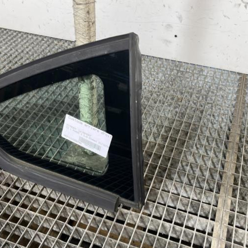 Custode arriere droit CITROEN C4 1 Photo n°3