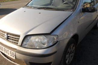 Pare choc arriere FIAT PUNTO 2