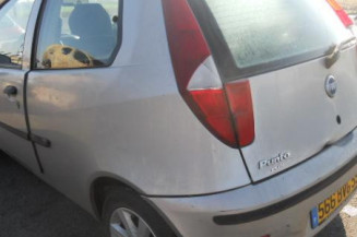 Pare choc arriere FIAT PUNTO 2