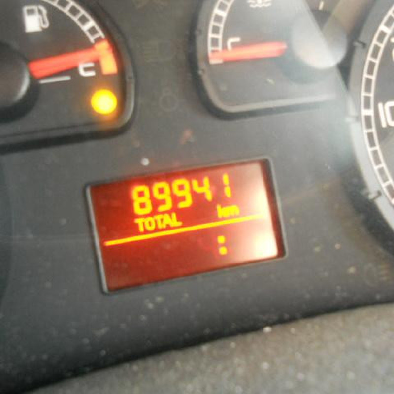 Pare choc arriere FIAT PUNTO 2 Photo n°14