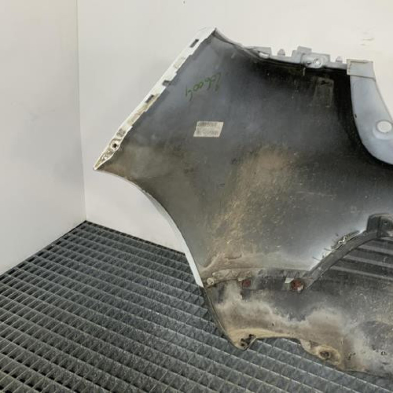 Pare choc arriere RENAULT CLIO 4 Photo n°5