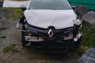 Pare choc arriere RENAULT CLIO 4