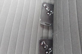 Pare choc arriere RENAULT CLIO 4