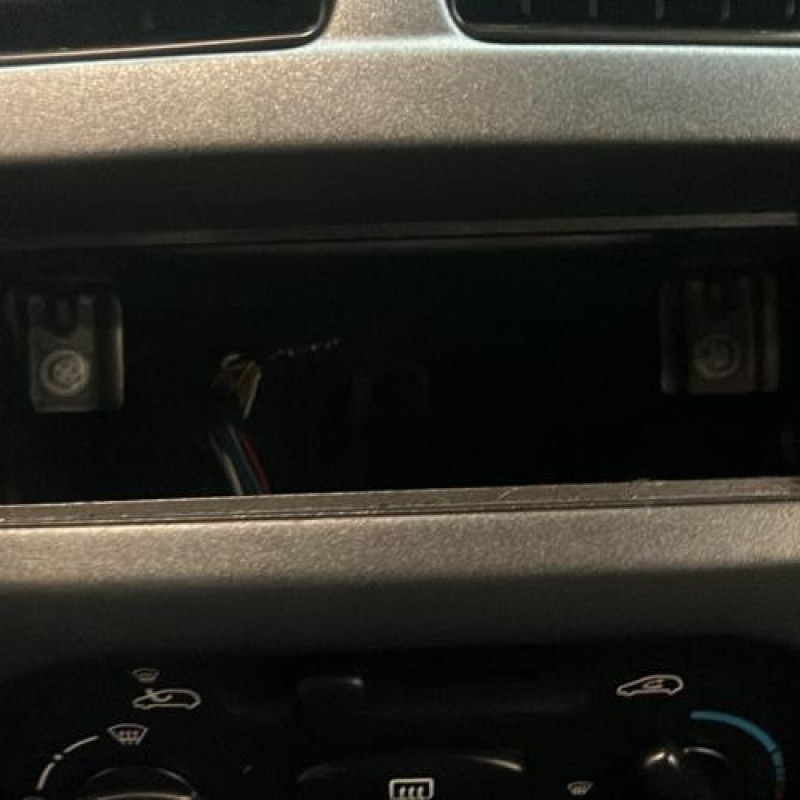 Pare choc arriere PEUGEOT 206 Photo n°13