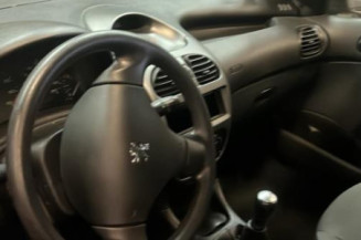 Pare choc arriere PEUGEOT 206