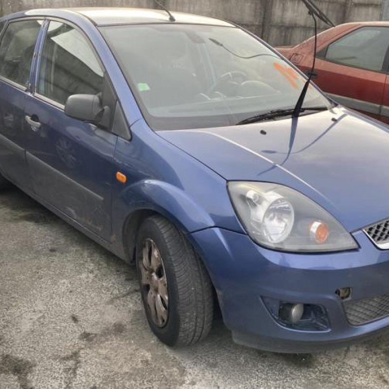 Pare choc avant FORD FIESTA 5 Photo n°7