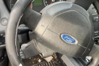 Pare choc avant FORD FIESTA 5