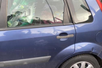Pare choc avant FORD FIESTA 5