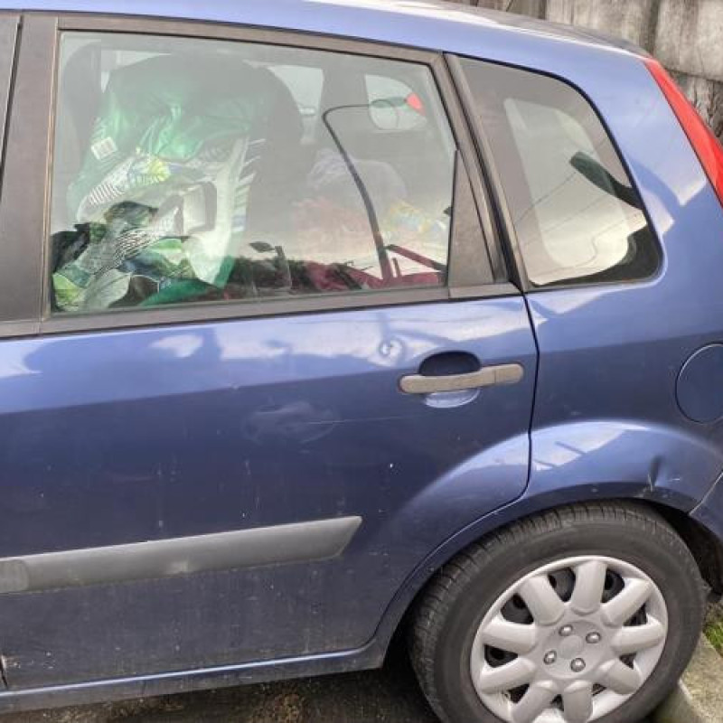 Pare choc avant FORD FIESTA 5 Photo n°12