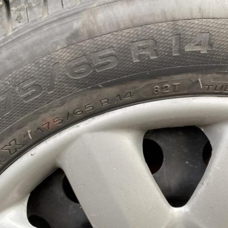 Pare choc avant FORD FIESTA 5 Photo n°15