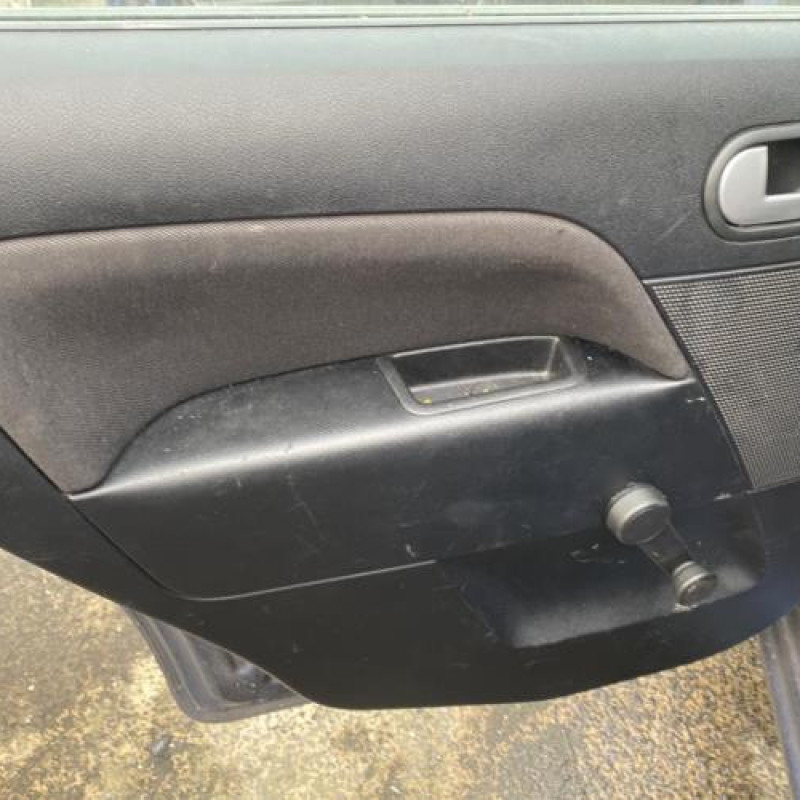 Pare choc avant FORD FIESTA 5 Photo n°16