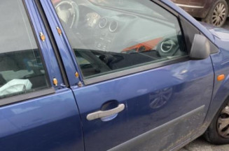 Pare choc avant FORD FIESTA 5