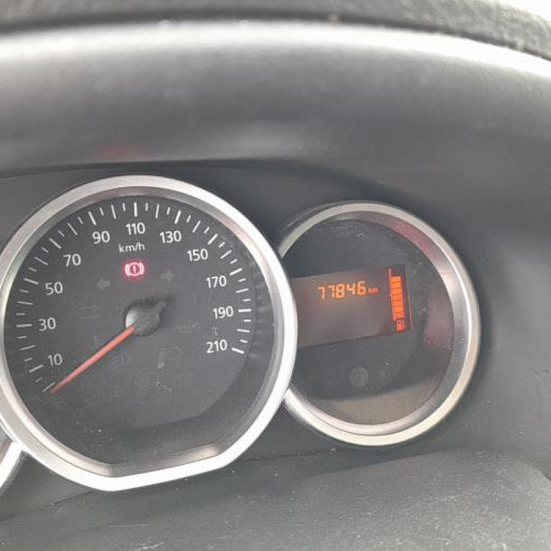 Pare choc arriere DACIA SANDERO 2 Photo n°8