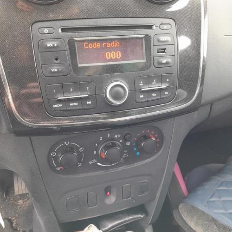 Pare choc arriere DACIA SANDERO 2 Photo n°14