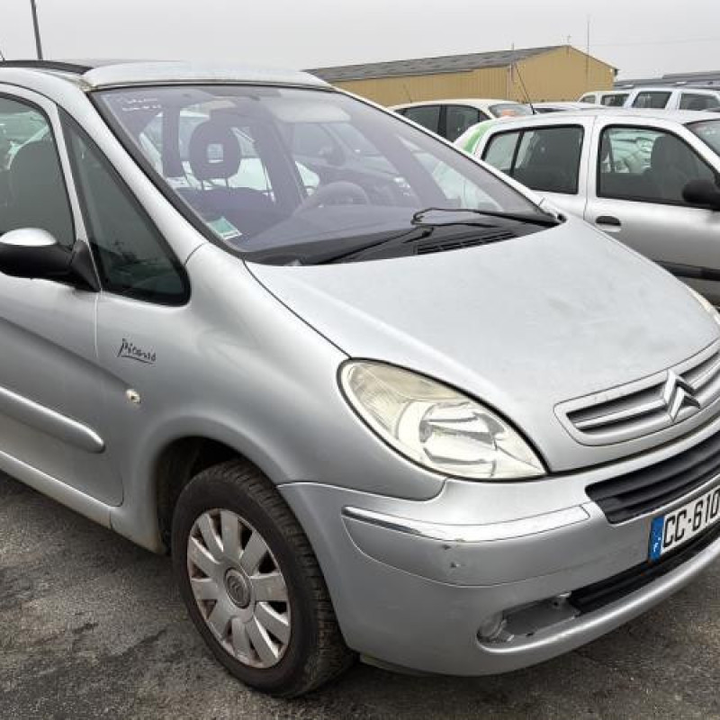 Moteur CITROEN XSARA PICASSO Photo n°2