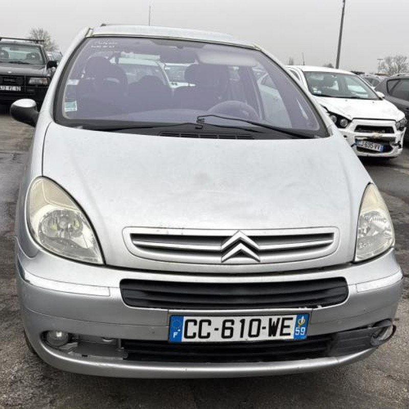 Moteur CITROEN XSARA PICASSO Photo n°8