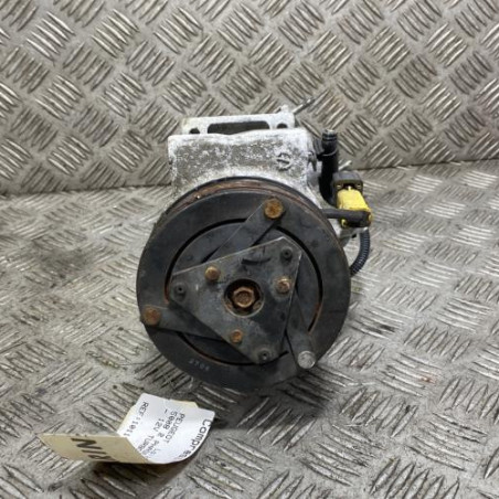 Compresseur clim PEUGEOT 5008 2 Photo n°1