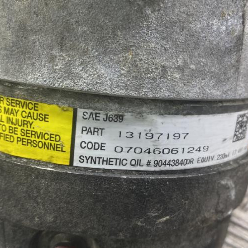 Compresseur clim FIAT CROMA 2 Photo n°3