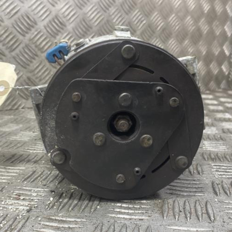 Compresseur clim FIAT CROMA 2 Photo n°4