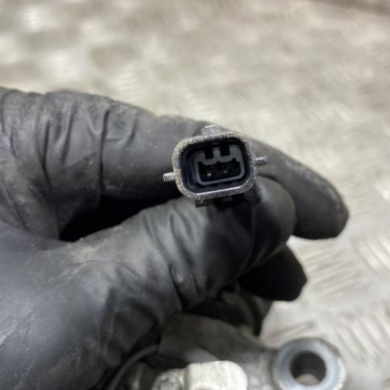 Compresseur clim RENAULT MEGANE 4 Photo n°4