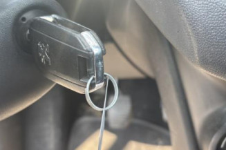 Moteur PEUGEOT 208 1